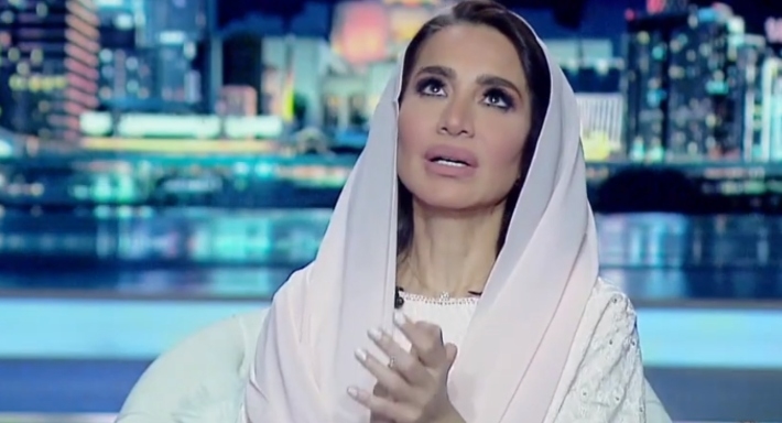 بسمة وهبة ترتدي الحجاب للمرة الثانية في برنامجها